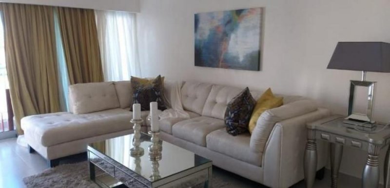 Foto Apartamento en Alquiler en Piantini, Distrito Nacional - U$D 1.600 - APA46868 - BienesOnLine