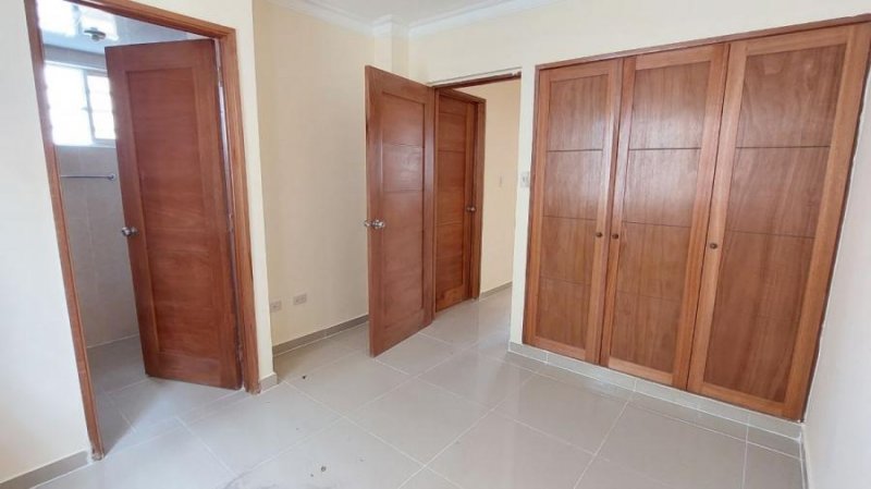 Apartamento en Alquiler en  Salvaleón de Higüey, La Altagracia