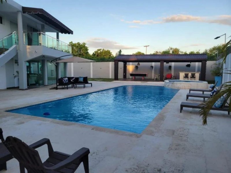 Foto Casa en Venta en San Pedro de Macorís, San Pedro de Macorís - U$D 395.000 - CAV27443 - BienesOnLine