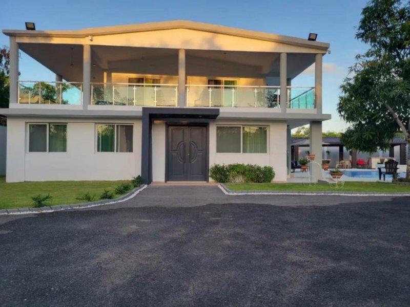 Foto Casa en Venta en juan dolio, San Pedro de Macorís - U$D 365.000 - CAV33917 - BienesOnLine