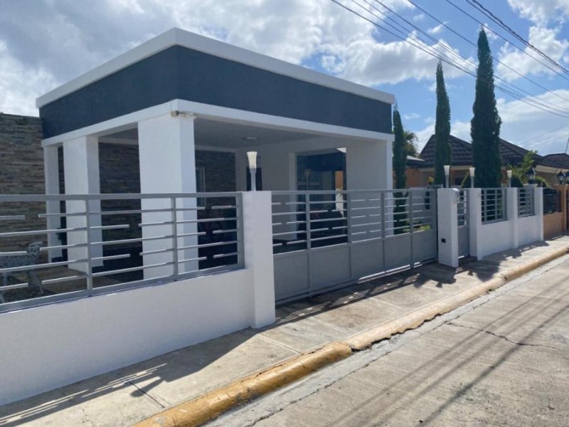 Casa en Venta en  Santiago de los Caballeros, Santiago