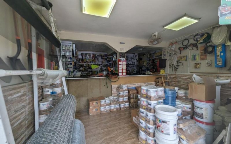 Tienda en Venta en El Almirante Santo Domingo Este, Santo Domingo