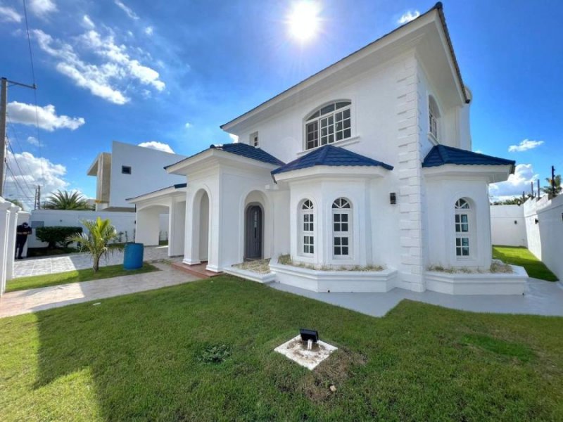 Casa en Venta en  Santiago de los Caballeros, Santiago