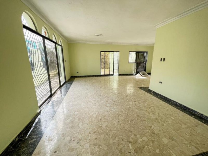 Casa en Venta en vista hermosa Santo Domingo Oeste, Santo Domingo