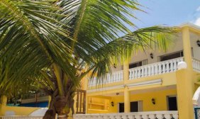 Foto Casa en Venta en Juan Dolio, San Pedro de Macorís, San Pedro de Macorís - U$D 350.000 - CAV5154 - BienesOnLine