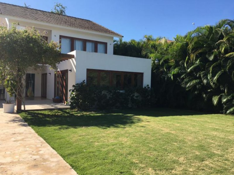 Foto Casa en Venta en Juan Dolio, San Pedro de Macorís, San Pedro de Macorís - U$D 500.000 - CAV5495 - BienesOnLine