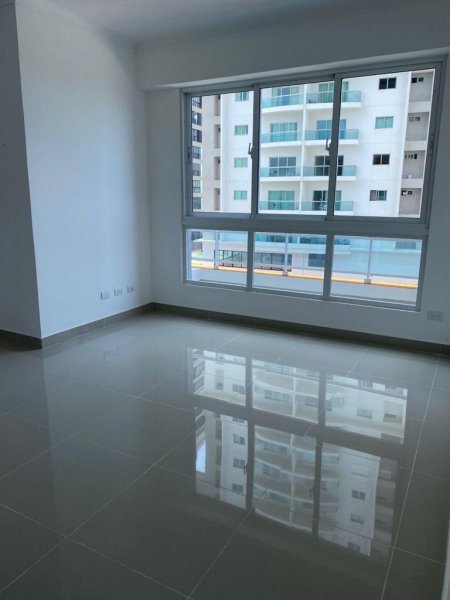 Foto Apartamento en Alquiler en La Julia, La Julia, Distrito Nacional - U$D 1.650 - APA13872 - BienesOnLine