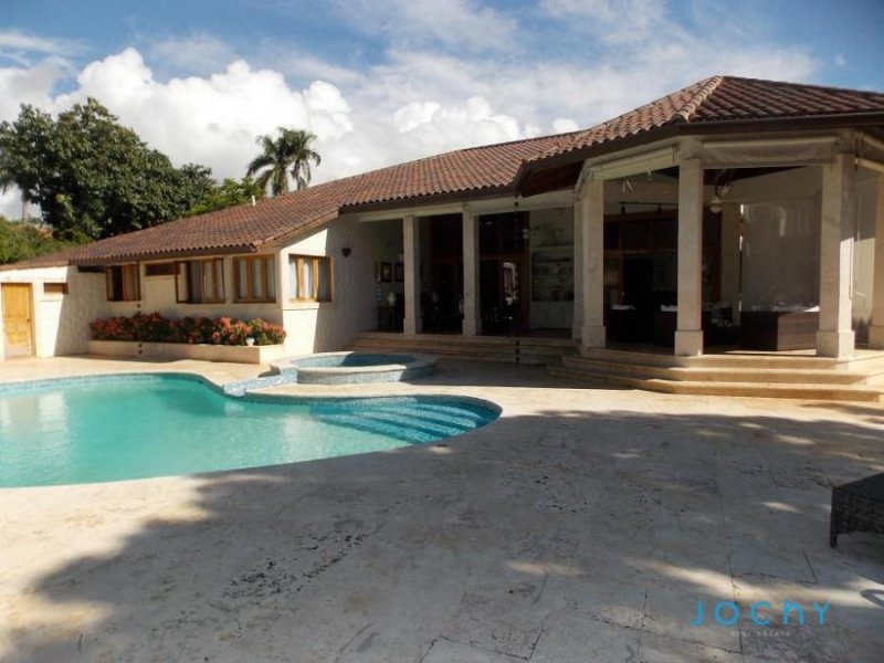 Casa en Venta en Casa de Campo La Romana, La Romana
