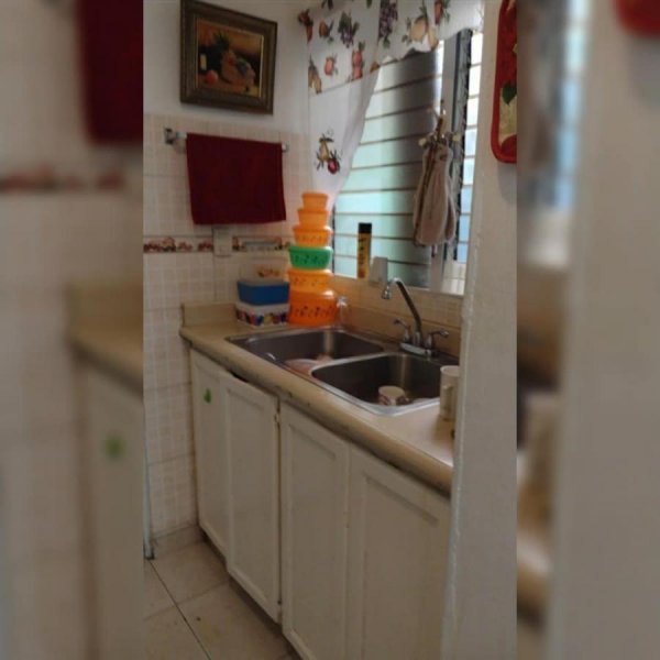 Foto Casa en Venta en Valle Del Este, Los tres ojos, Santo Domingo - $ 4.600.000 - CAV17268 - BienesOnLine