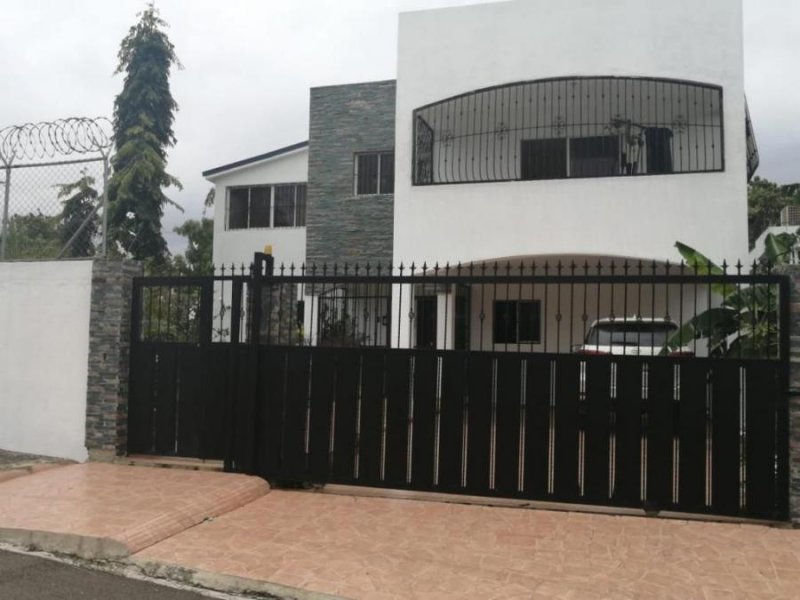 Foto Casa en Venta en Urbanización Thomen, Santiago de los treinta Caballeros, Santiago - U$D 342.000 - CAV13916 - BienesOnLine