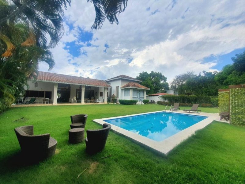 Casa en Alquiler en  Santiago de los Caballeros, Santiago