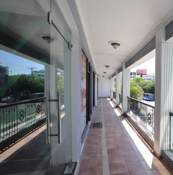 Foto Local en Alquiler en NACO, Distrito Nacional - U$D 1.200 - LOA21917 - BienesOnLine
