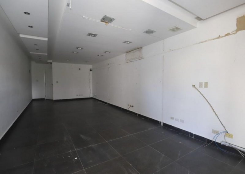 Foto Local en Alquiler en Naco, Ensanche Naco, Distrito Nacional - U$D 1.000 - LOA23326 - BienesOnLine