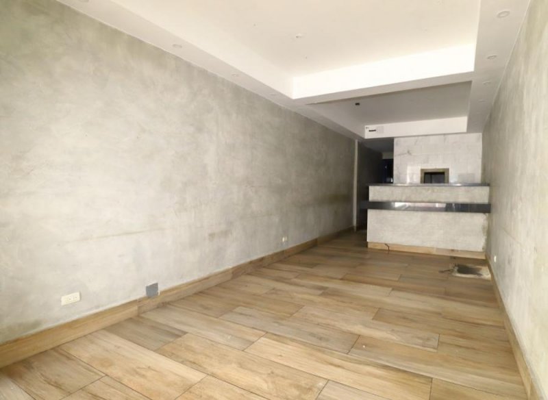 Foto Local en Alquiler en Piantini, Distrito Nacional - $ 1.540 - LOA19463 - BienesOnLine