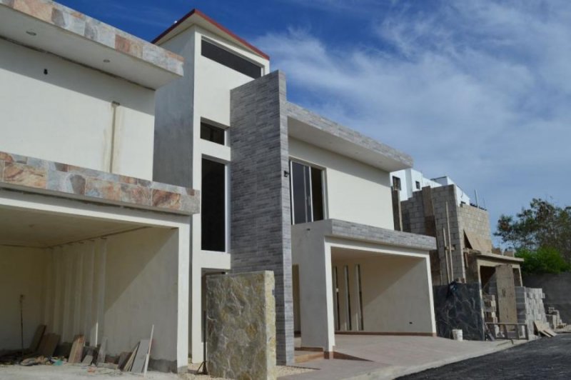 Foto Casa en Venta en Romana del Oeste, La Romana, La Romana - U$D 118.000 - CAV6780 - BienesOnLine