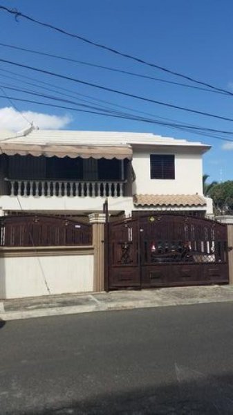 Foto Casa en Venta en Las Americas Santiago, Santiago de los Caballeros, Santiago - $ 9.200.000 - CAV3363 - BienesOnLine