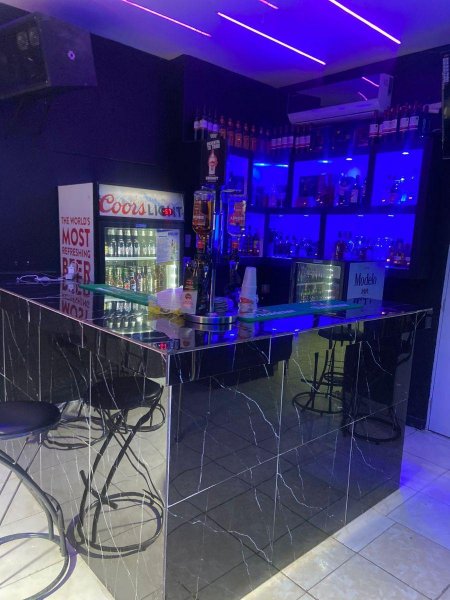 Local en Venta en  Ensanche Luperón, Distrito Nacional