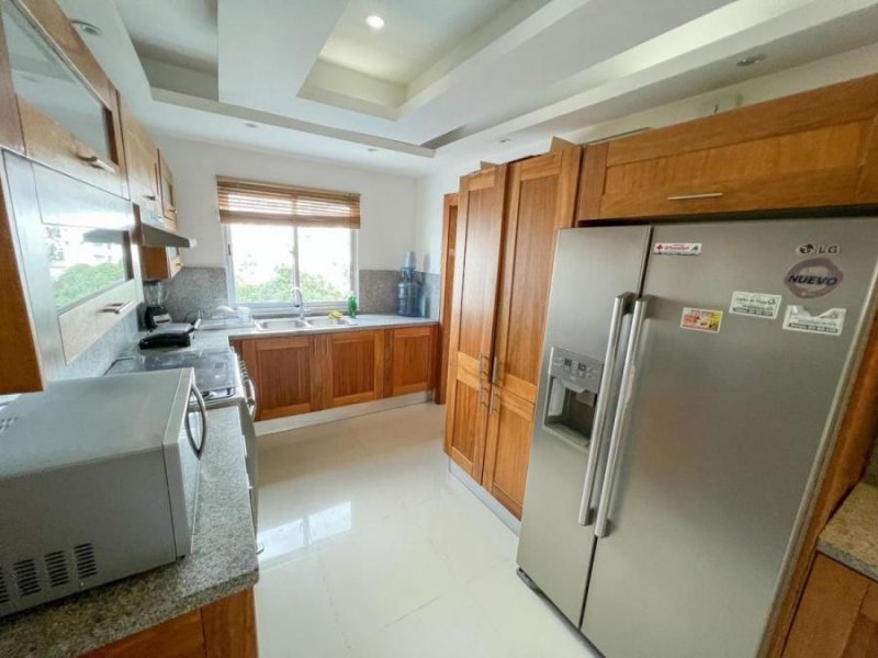 Apartamento en Alquiler en  Piantini, Distrito Nacional