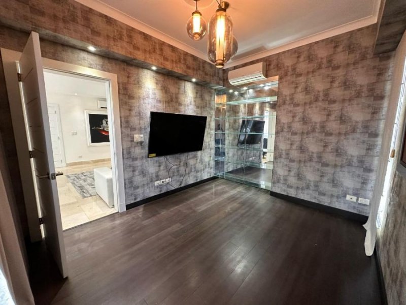 Apartamento en Venta en PIANTINI Piantini, Distrito Nacional