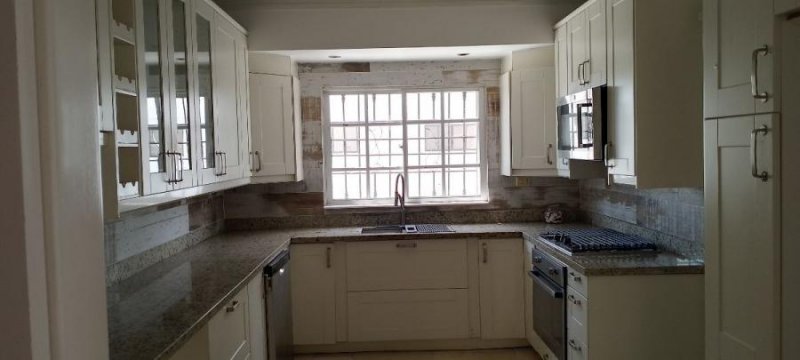 Apartamento en Venta en paraíso Piantini, Distrito Nacional
