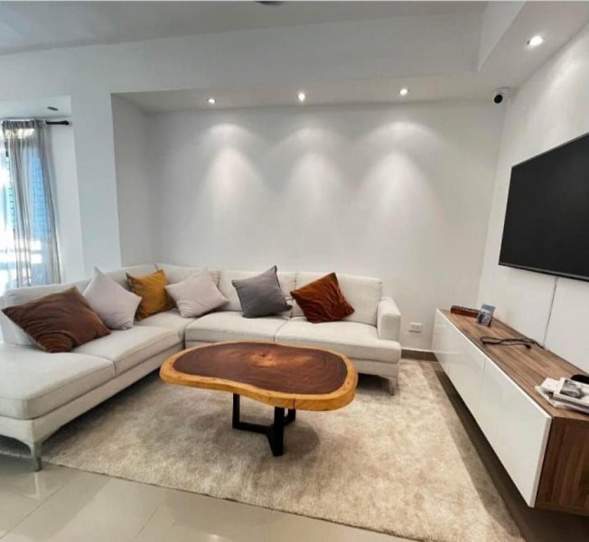 Apartamento en Venta en Cacique Santo Domingo Oeste, Santo Domingo