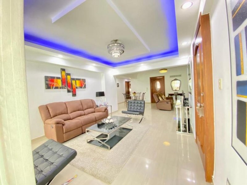Apartamento en Venta en  Bella Vista, Distrito Nacional