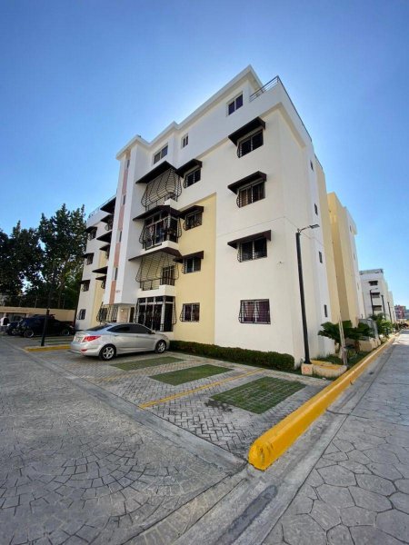 Apartamento en Venta en  Santo Domingo Este, Santo Domingo