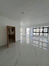 Apartamento en Venta en Serralles Piantini, Distrito Nacional
