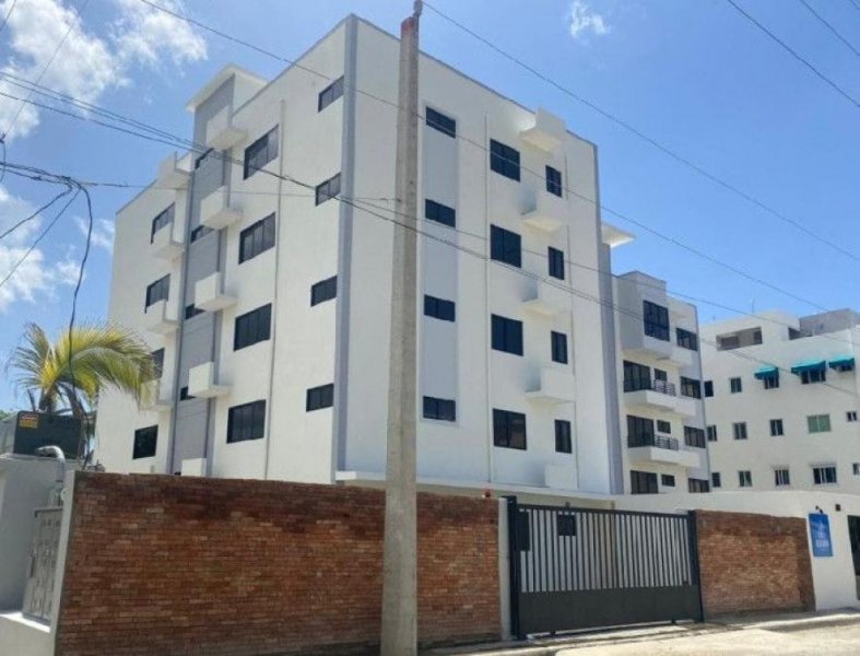 Foto Apartamento en Venta en Santo Domingo Este, Santo Domingo - $ 4.250.000 - APV36008 - BienesOnLine