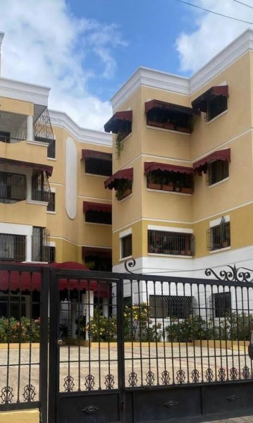 Vendo Apartamento Urbanización Real