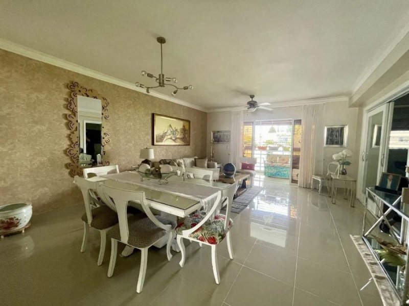 Apartamento en Venta en ALMA ROSA I Santo Domingo Este, Santo Domingo