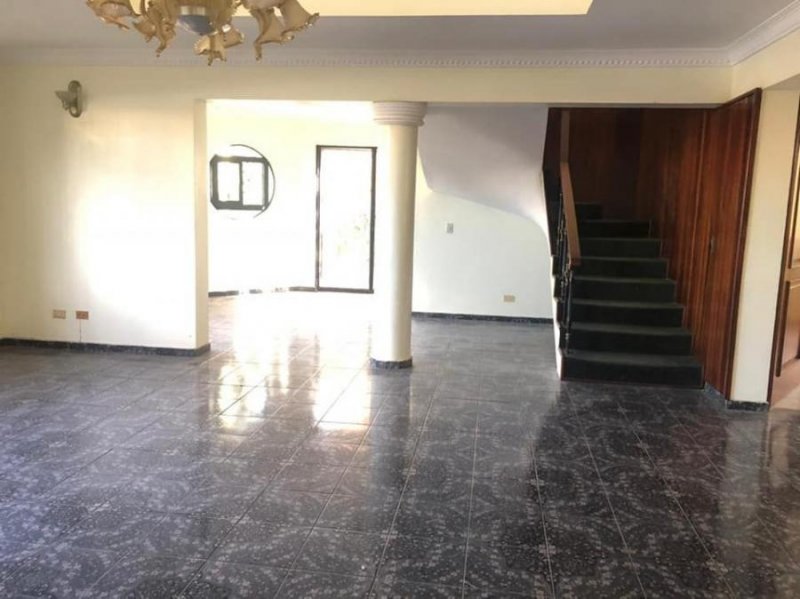 Casa en Venta en vista hermosa Santo Domingo Este, Santo Domingo