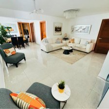 Apartamento en Venta en Av. Gustavo Mejía Ricart. Santo Domingo Este, Santo Domingo