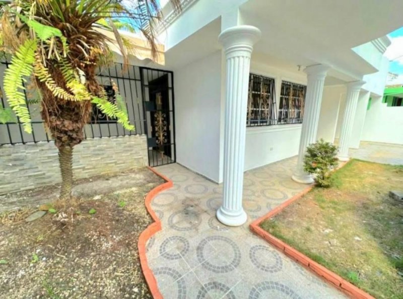 Apartamento en Venta en  Santo Domingo Oeste, Santo Domingo