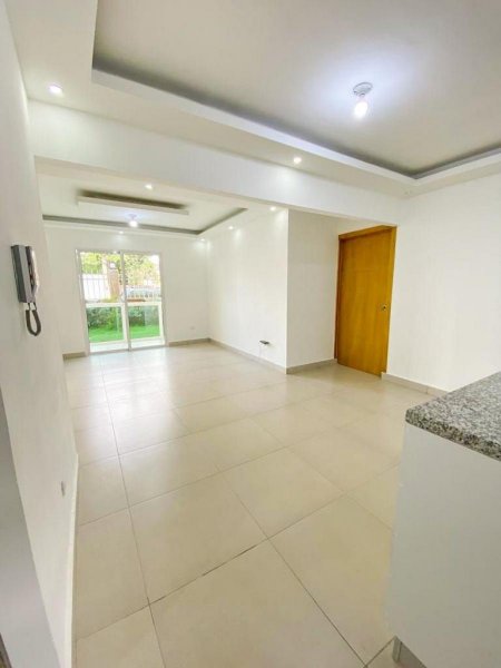Apartamento en Venta en  Santo Domingo Este, Santo Domingo