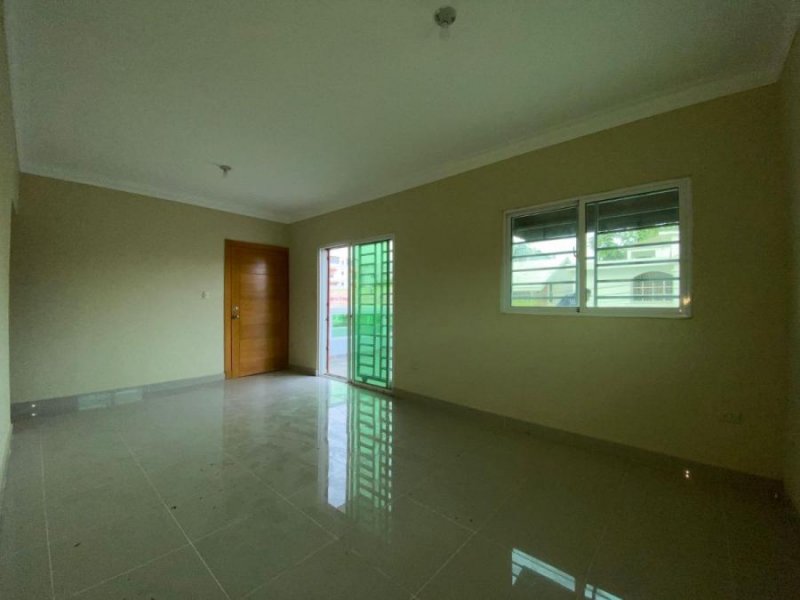 Apartamento en Venta en  Santo Domingo Este, Santo Domingo