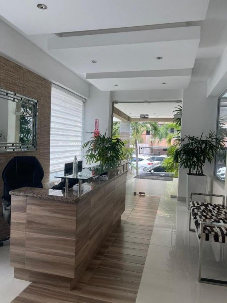 Apartamento en Venta en Evaristo Morales Distrito Nacional, Santo Domingo