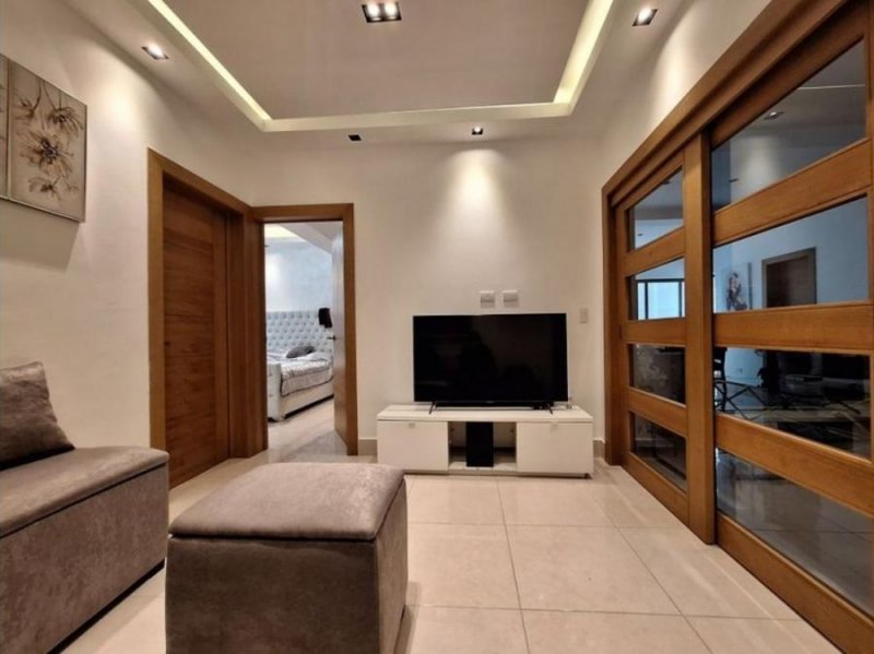 Apartamento en Venta en Renacimiento, D. N. Santo Domingo Este, Santo Domingo