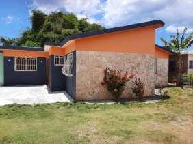 Casa en Venta en  Guayacanes, San Pedro de Macorís