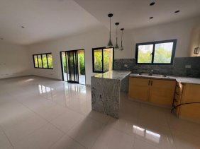Casa en Venta en  Guayacanes, San Pedro de Macorís
