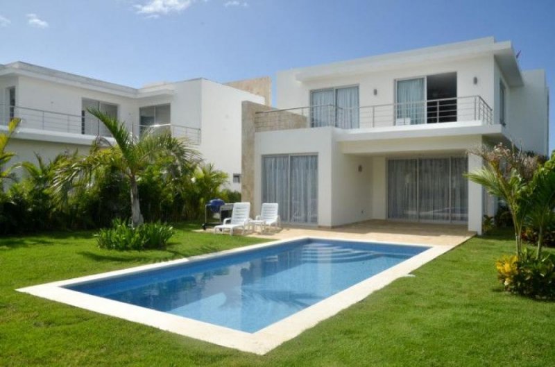 Foto Casa en Venta en La Romana, La Romana - U$D 450.000 - CAV24322 - BienesOnLine