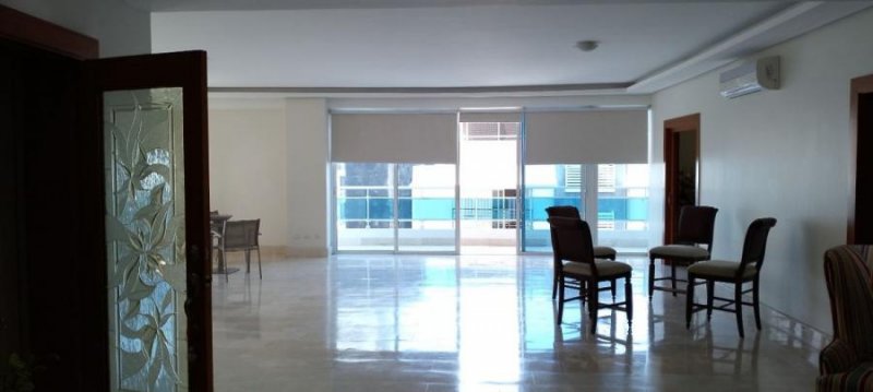 Apartamento en Venta en serralle Piantini, Distrito Nacional